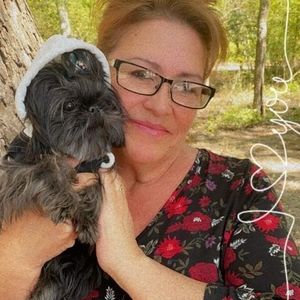 Meet your Posher, Linda